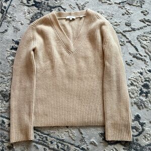 Vince Classic Beige V-Neck Cashmire Sweater
